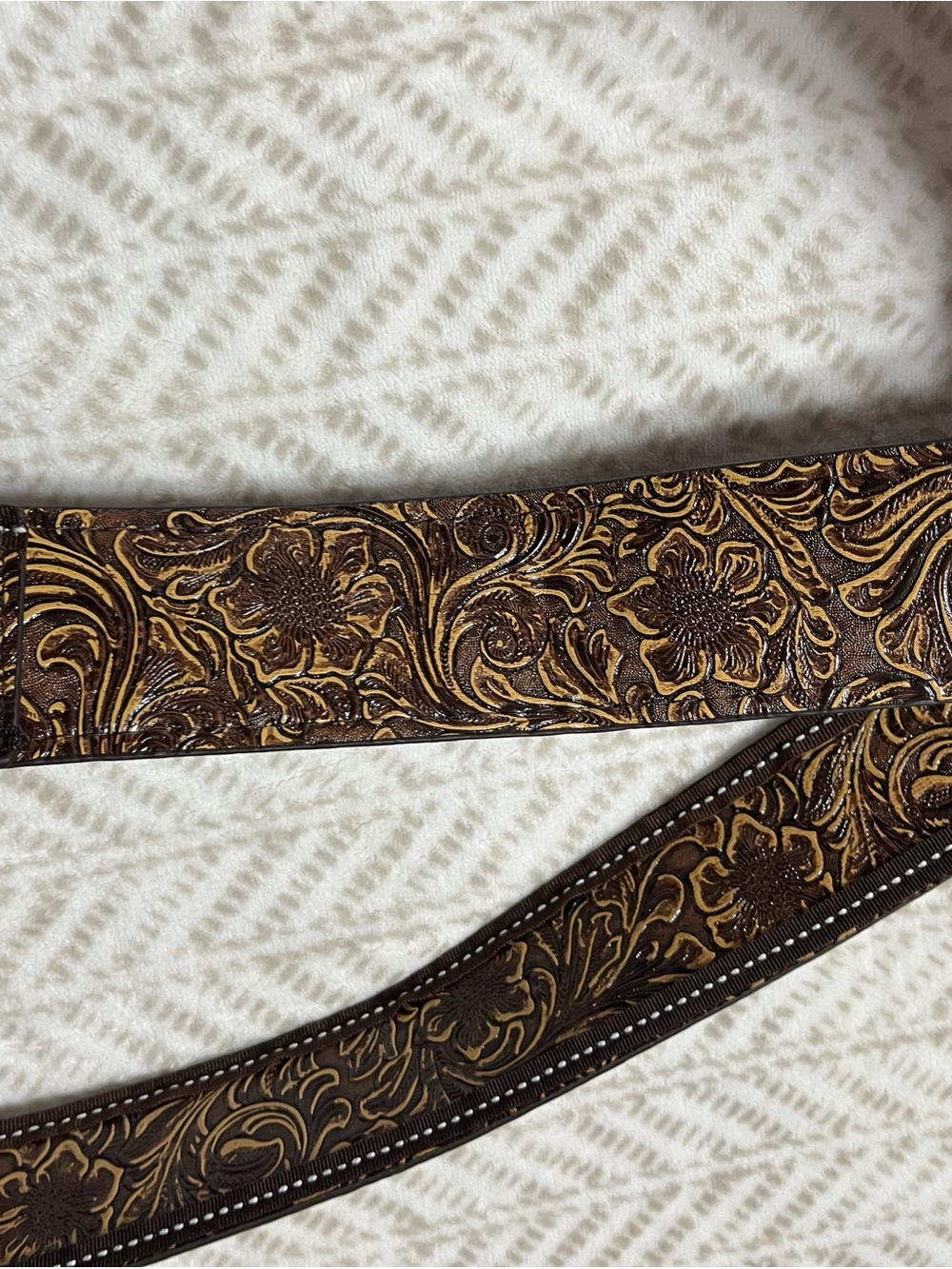Louis Vuitton Luxury Monogram Brown Leather Shoulder Bag - Picture 12 of 16